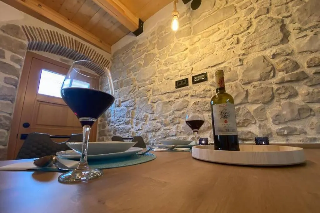 La Corte Di Kate Biograd Na Moru Vila